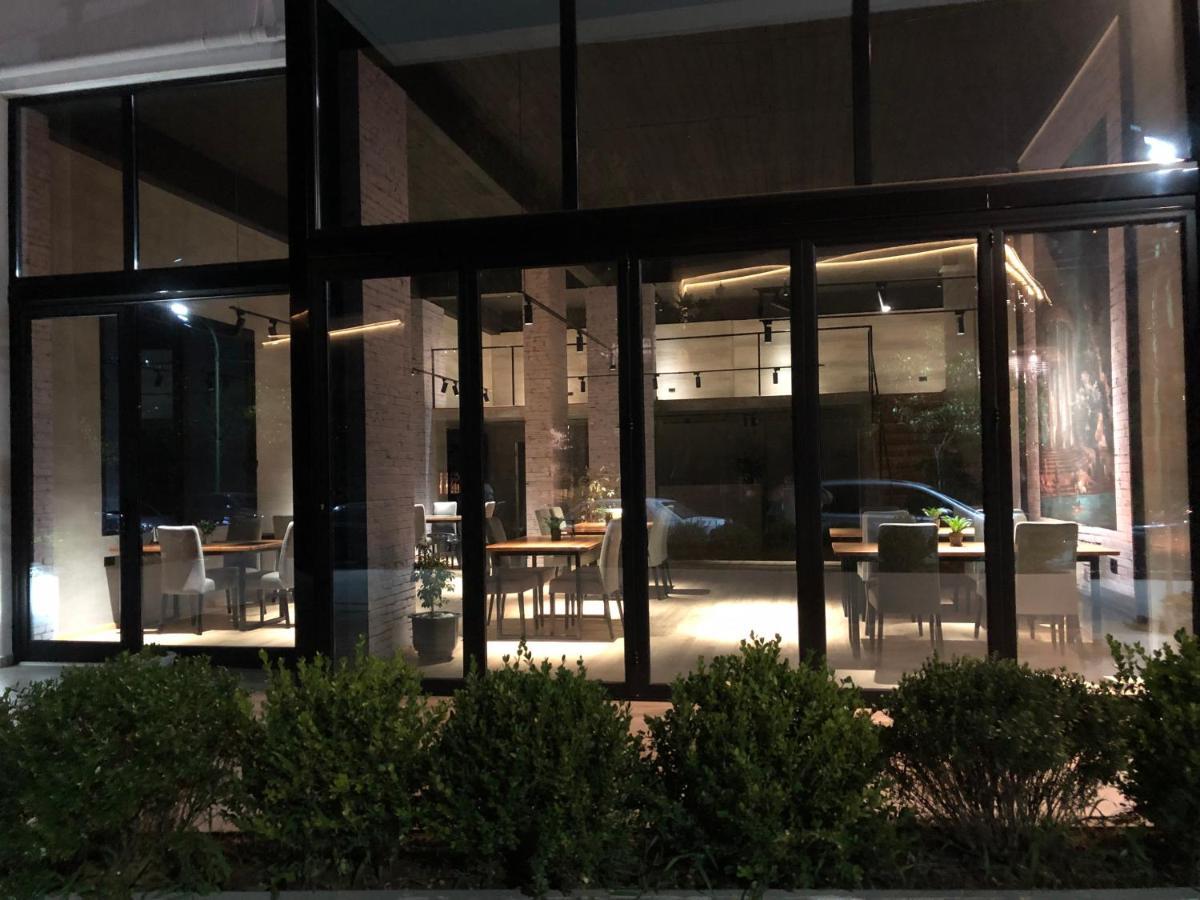Nemesis Hotel Sarande Exterior photo