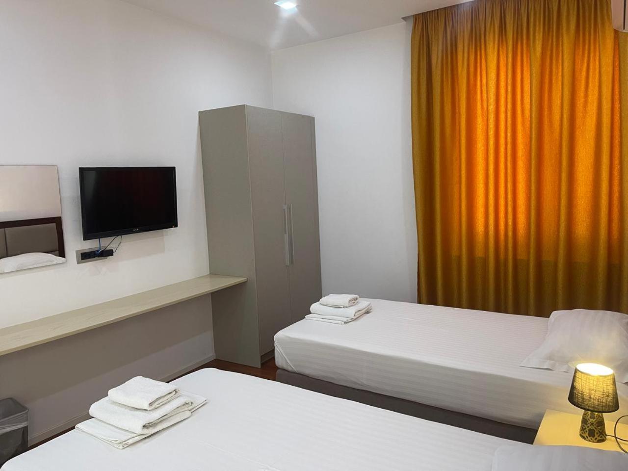 Nemesis Hotel Sarande Exterior photo