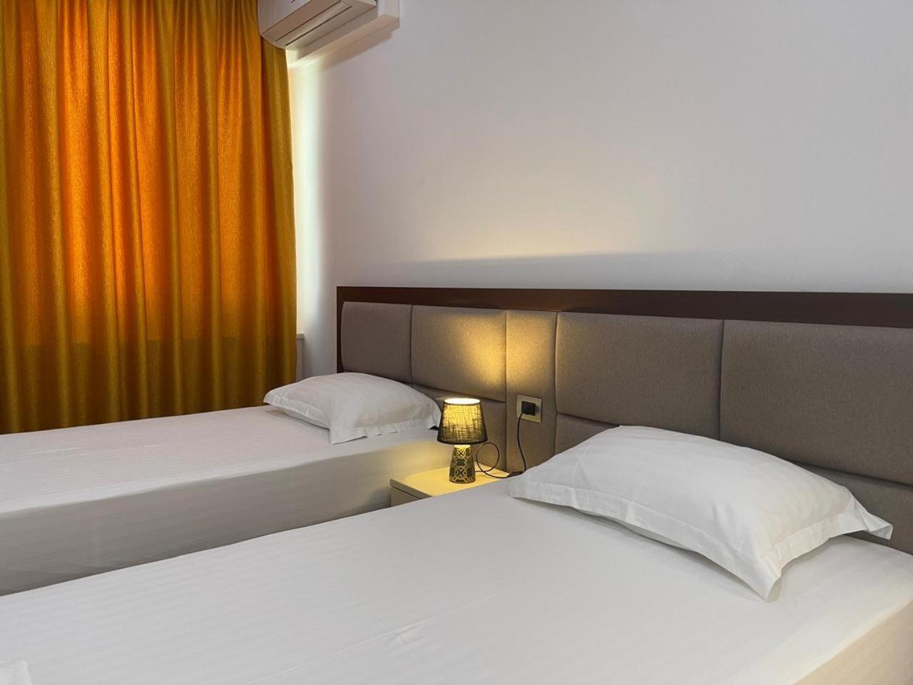 Nemesis Hotel Sarande Exterior photo