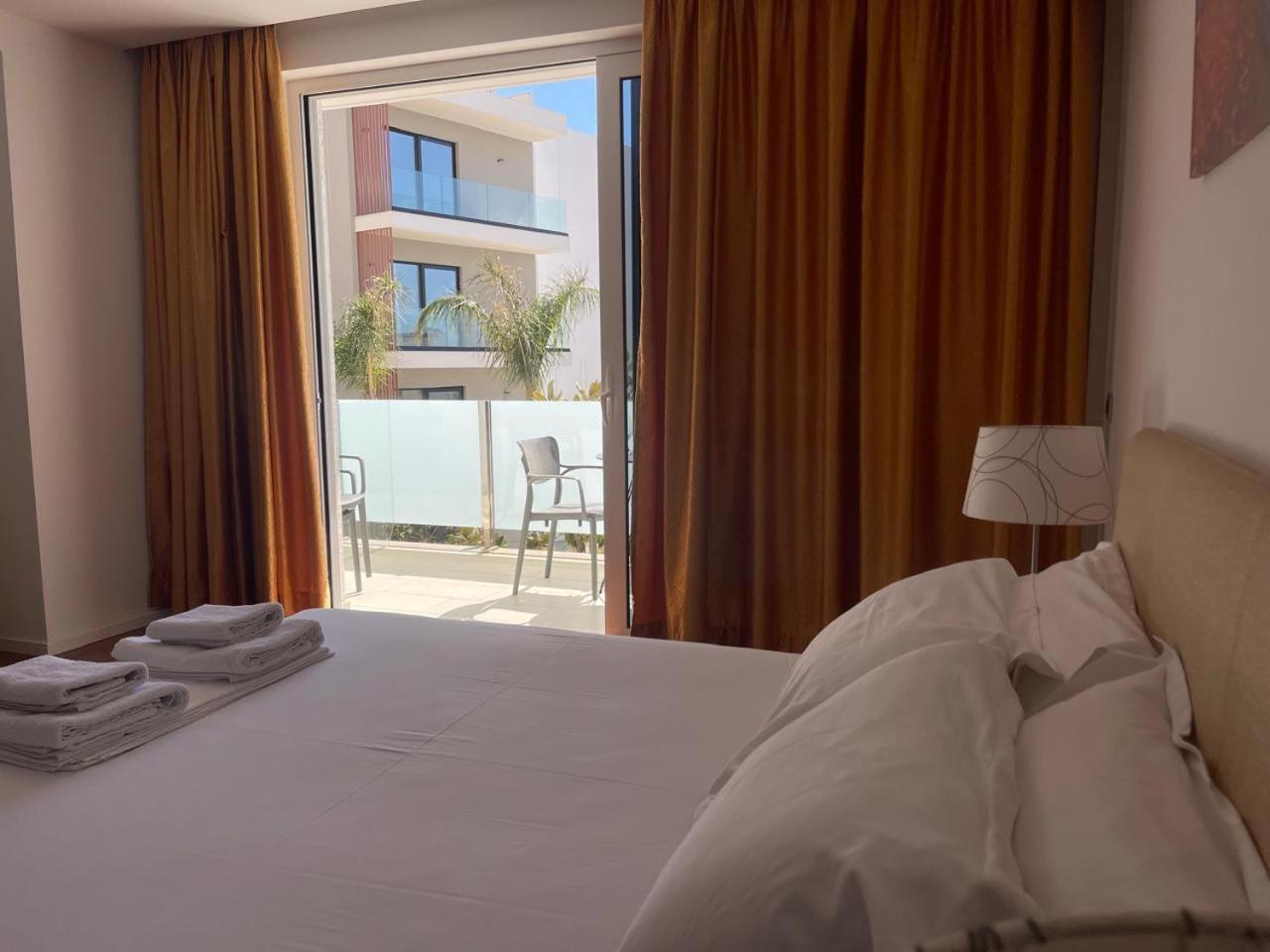 Nemesis Hotel Sarande Exterior photo